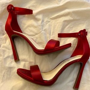 ❤️Jessica Simpson RED heels 👠 GORGEOUS!!! ❤️
